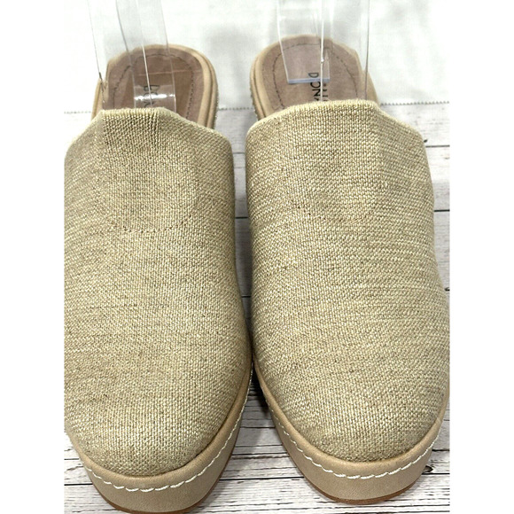 Donald J. Pilner Clogs Beige Tan Mules Wedge Shoes Size 7M - Picture 12 of 16